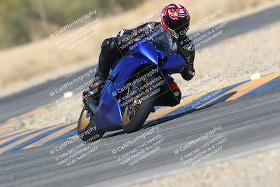 media/Jan-14-2024-SoCal Trackdays (Sun) [[2e55ec21a6]]/Turn 6 (125pm)/